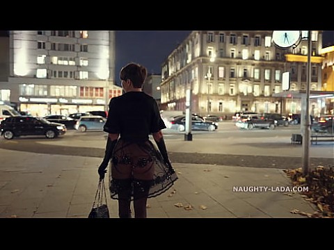 Ты все видишь сквозь мое прозрачное платье? 9 мин.