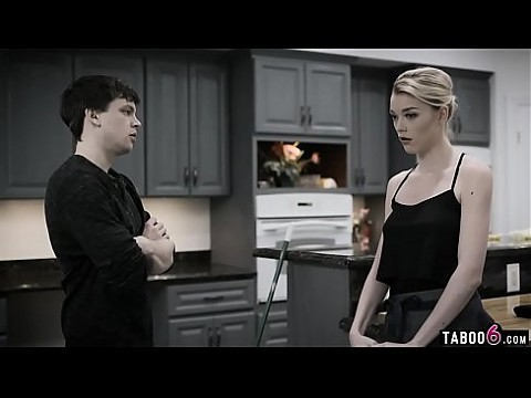 Трудолюбивую горничную терроризирует сын домовладельца 6 мин.