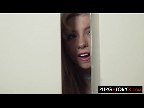 PURGATORYX трахает горячую маму и ее крошечную падчерицу