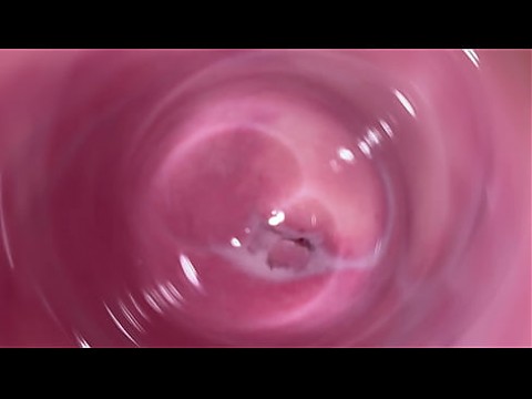 Камера глубоко внутри кремовой киски молодой женщины Mia 8 мин.