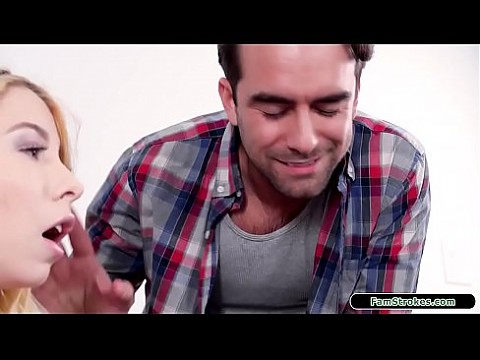 I fucked my stepsis for stealing laptop