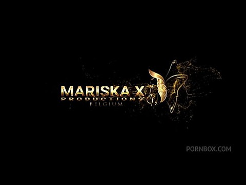 Идеальная горничная - фильм целиком - Анал - Двойное проникновение - Кримпай - Большие сиськи 30 сек.