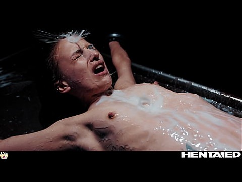 Хентай в реальной жизни - крошечную девушку заполнили инопланетной спермой 17 мин.