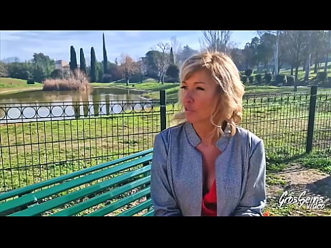 Эмми, 46 лет, жаждет интенсивного любительского секса 15 мин.