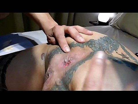 un dia entero , follando con mi mama