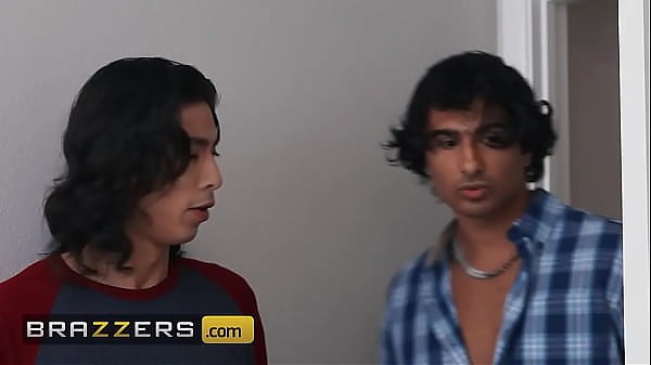 Упс, не та мамочка! Лекси Луна, Эмили Эддисон / Brazzers / Примите участие в акции XVPROMO на официальном сайте и получите скидку 2 мин.