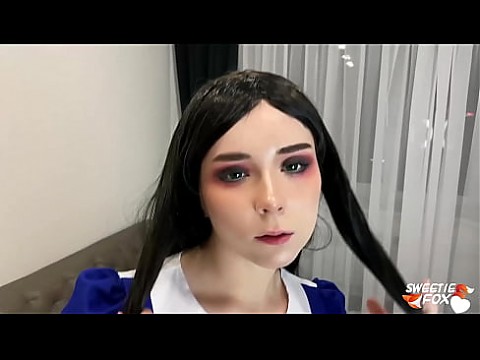 Безумная Алиса Сосет и Ебется с Шляпником до Окончания в Рот После Чаепития 7 мин.