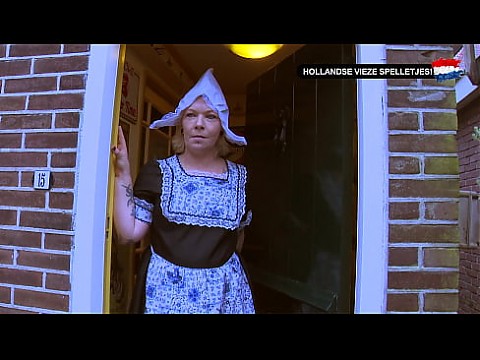 Введение в голландские грязные игры - В гостях у возбужденной Суус! (говорит по-голландски) 3 мин.