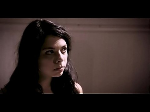 СТАРШАЯ ШКОЛА Джина Валентина наказана парой 19 мин.