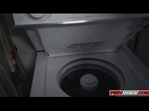 Stepmom making a sexy deal with her stepson to do house chores 7 мин.