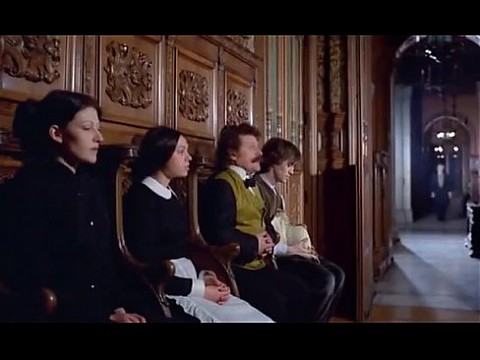 Selestina gornichnaya dlya vseh 1980 1 ч. 34 мин.