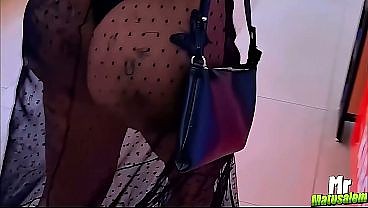 Собираюсь ли я сегодня переспать с этими четырьмя красотками при открытом окне? Чистый адреналин. 11 мин.