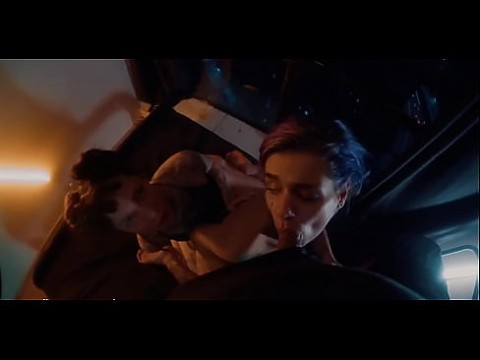 Я поделилась своим парнем с подругой 5 мин.