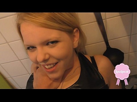 Наказание милой тинки !!! 16 мин.