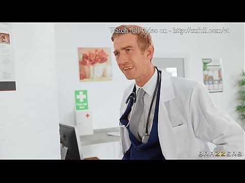 Cold Feet Hot Sex - Kiki Daniels / Brazzers / полный стрим с  65 сек.