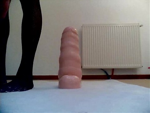 Annabelle Dangel a daily pussy trainnig