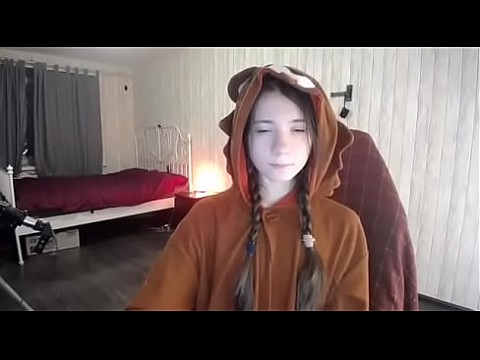 Мастурбирует вживую 29 мин.