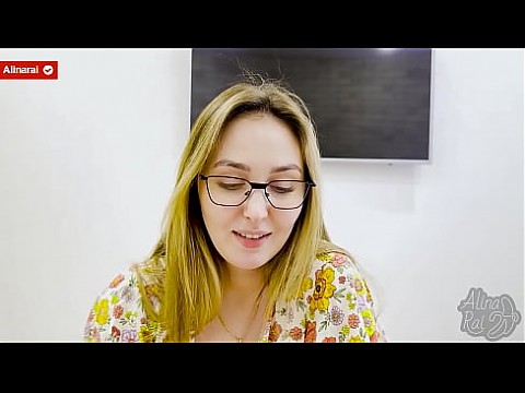 Мачеха извиняется перед пасынком. Мачеха: -Сегодня можно только в пизду, не путай дырочку! 16 мин.