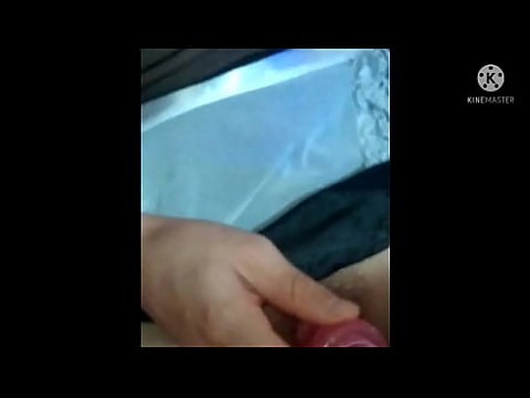 Моя маленькая шлюха в ее попытке двойного проникновения (получает камшот на лицо) 10 мин.