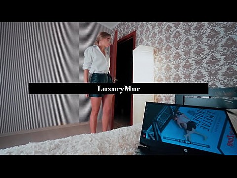 Мачеха увидела, как я украл ее трусики - пришлось трахнуть эту сучку с отличной жопой 16 мин.