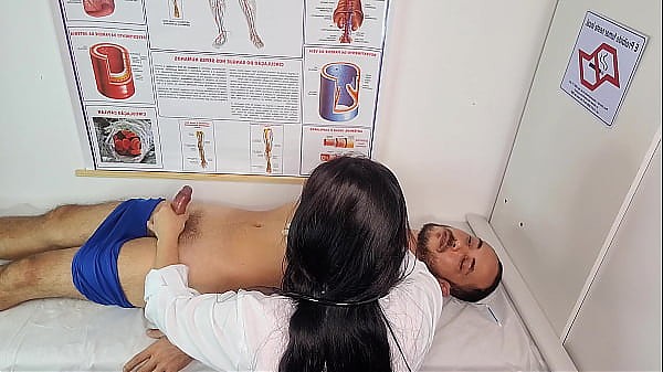 Медсестра вызывает у пациента сильную эрекцию 10 мин.