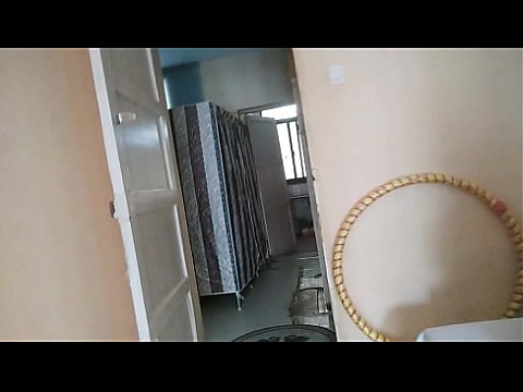 Дешевые проститутки в придорожных магазинах, дешево, но хороший опыт 8 мин.