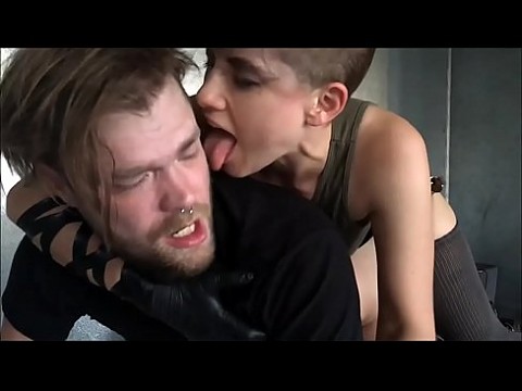 Фистинг и трах Ингрид 2 5 мин.