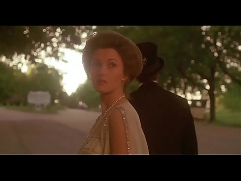 фильм где-то в прошлом 1 ч. 43 мин.